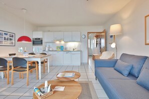 تلفزيون، مشغل دي في دي، ستيريو