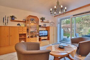 Fernseher, Stereoanlage