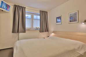 1 Schlafzimmer, Bügeleisen/Bügelbrett, kostenloses WLAN