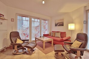 Fernseher, Stereoanlage