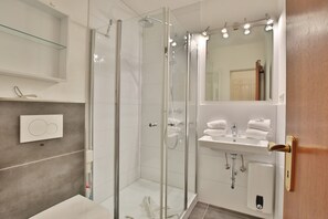 Dusche, Haartrockner