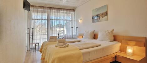 1 bedroom, iron/ironing board, free WiFi