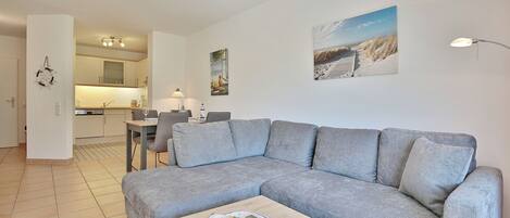 تلفزيون، مشغل دي في دي، ستيريو