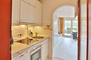 Fridge, microwave, oven, stovetop - Seesternresidenz Appartement 15 (Scharbeutz)