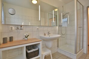 Shower, hair dryer - Barke Appartement 107 (Scharbeutz)
