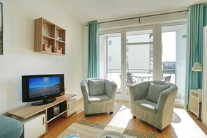 Fernseher, Stereoanlage