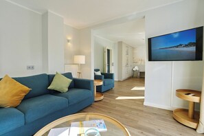 TV, DVD player, stereo