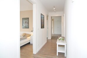 2 Schlafzimmer, Bügeleisen/Bügelbrett, kostenloses WLAN