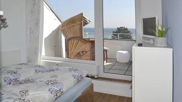 1 bedroom, iron/ironing board, free WiFi