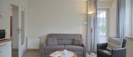 Tv, dvd-afspiller, stereoanlæg