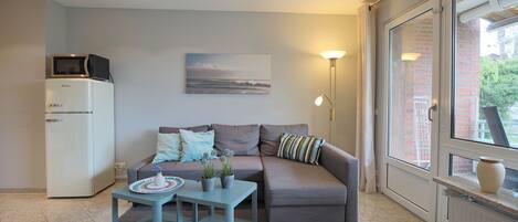 Télévision, lecteur de DVD, chaîne hi-fi