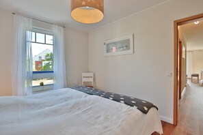 2 chambres, fer et planche à repasser, Wi-Fi gratuit
