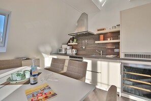 Fridge, microwave, dishwasher, toaster - Parkdomizil Appartement 9 (Scharbeutz)