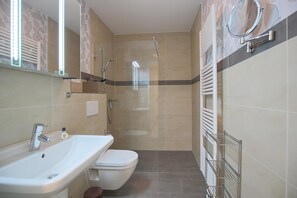 Shower, hair dryer - Strandglück Appartement 4A (Scharbeutz)