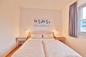 1 Schlafzimmer, Schreibtisch, Bügeleisen/Bügelbrett, kostenloses WLAN