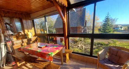 MAGNIFIQUE CHALET DE VACANCES ( Sapinière)