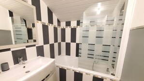 Uklassifisert bilde, 5 av 31, knapp