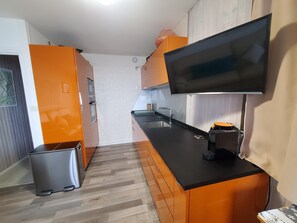 Interior - Appartement aevce vue sur les lac des Hermines (Besse-et-Saint-Anastaise)