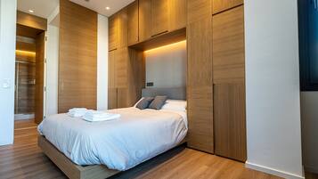 1 dormitorio y ropa de cama