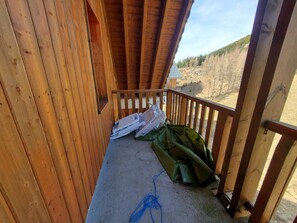 Unclassified image, 5 of 25, button