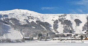 Unclassified image, 3 of 25, button