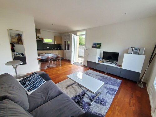 Maison du Dolmen sur les hauteurs de Saint-Nectaire