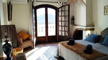 4 chambres, fer et planche Ă repasser, lit parapluie, Wi-Fi