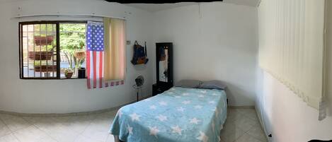 2 多间卧室、WiFi