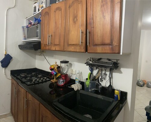 Pet Friendly Spacious Centrally Located Apartment