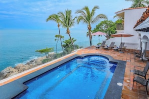 Pool - Hacienda + Condo 4: Oceanfront, Sleeps 18 (Aguacate)