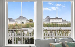 Interior - Pool, Lake & Beach Boardwalk - Casa Driftwood #1 (Port Aransas)