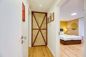 2 quartos, ferros/tábuas de passar roupa, Wi-Fi de cortesia