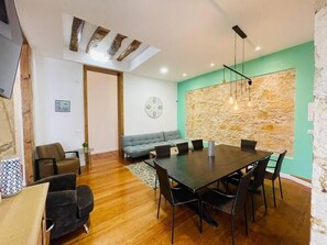 Interior - São Paulo 2 - Spacious 3BD next to Time Out Market (Lisboa)