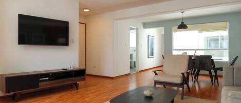 Televisie en een kantoor