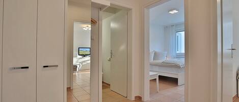 2 Schlafzimmer, Bügeleisen/Bügelbrett, kostenloses WLAN