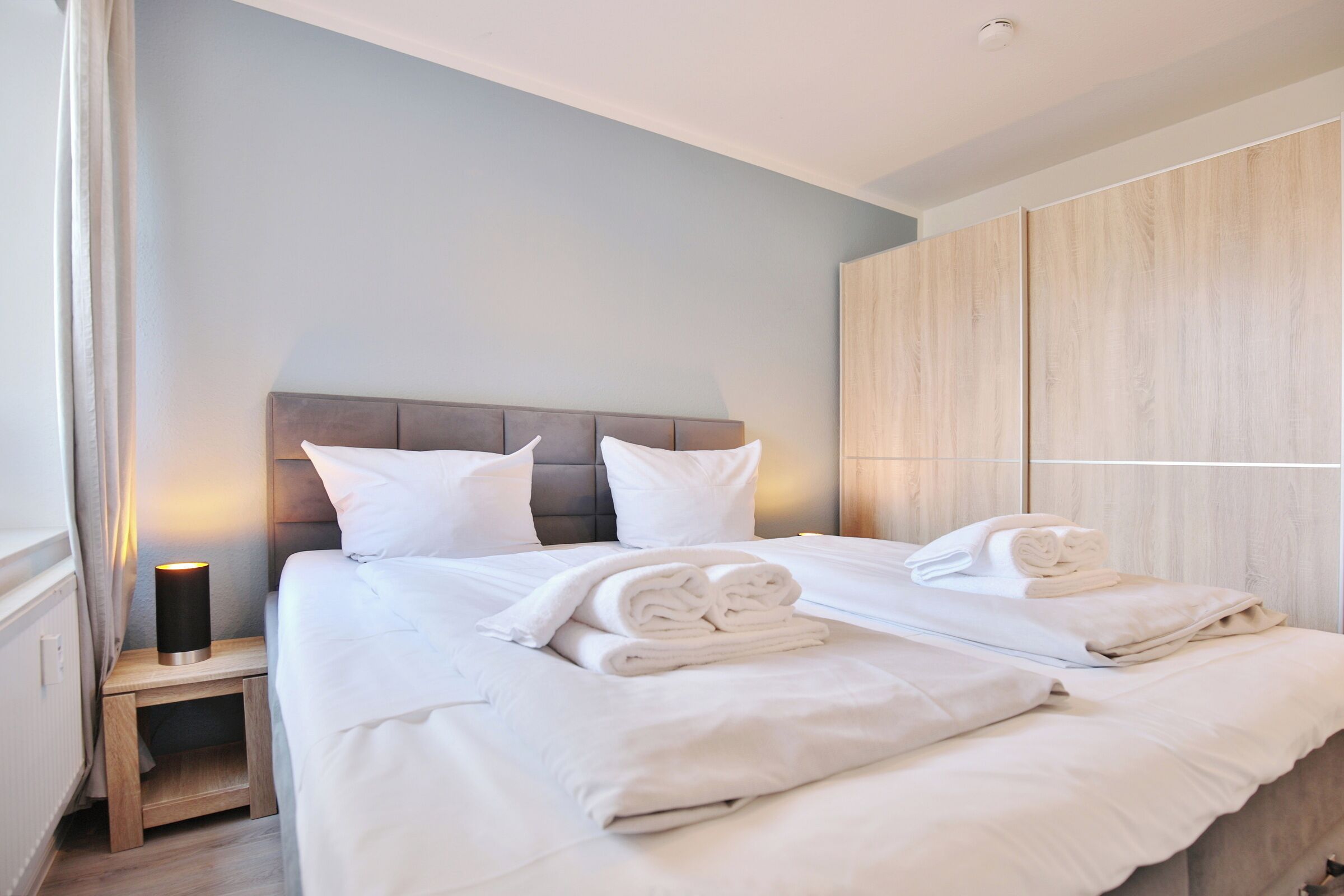 1 habitación, tabla de planchar con plancha y wifi gratis 