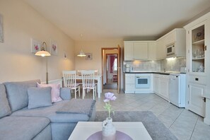 Fernseher, Stereoanlage