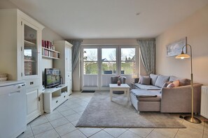 TV, stereo - Am Elchgrund Im Brook 9 Appartement 1 (Timmendorfer Strand)