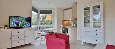 Fernseher, Stereoanlage