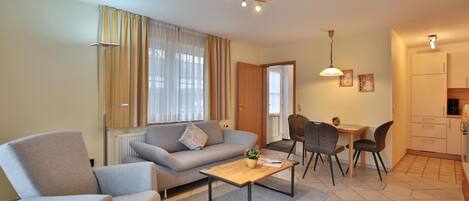 TV, DVD player, stereo