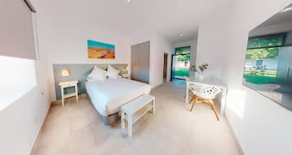 One Bedroom Apartment