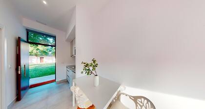 One Bedroom Apartment