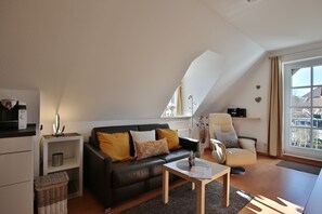 Fernseher, Stereoanlage