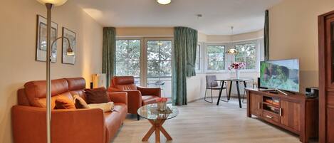 TV, DVD player, stereo