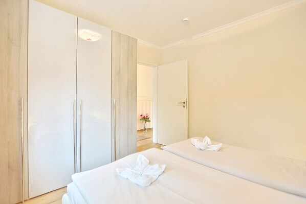 2 bedrooms, free WiFi