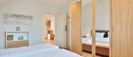 2 bedrooms, free WiFi