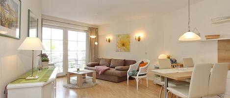 TV, DVD player, stereo