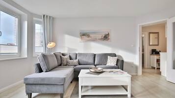 Fernseher, Stereoanlage