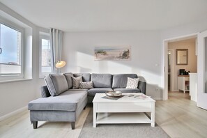 Fernseher, Stereoanlage