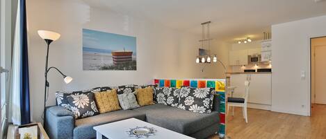 Tv, dvd-afspiller, stereoanlæg